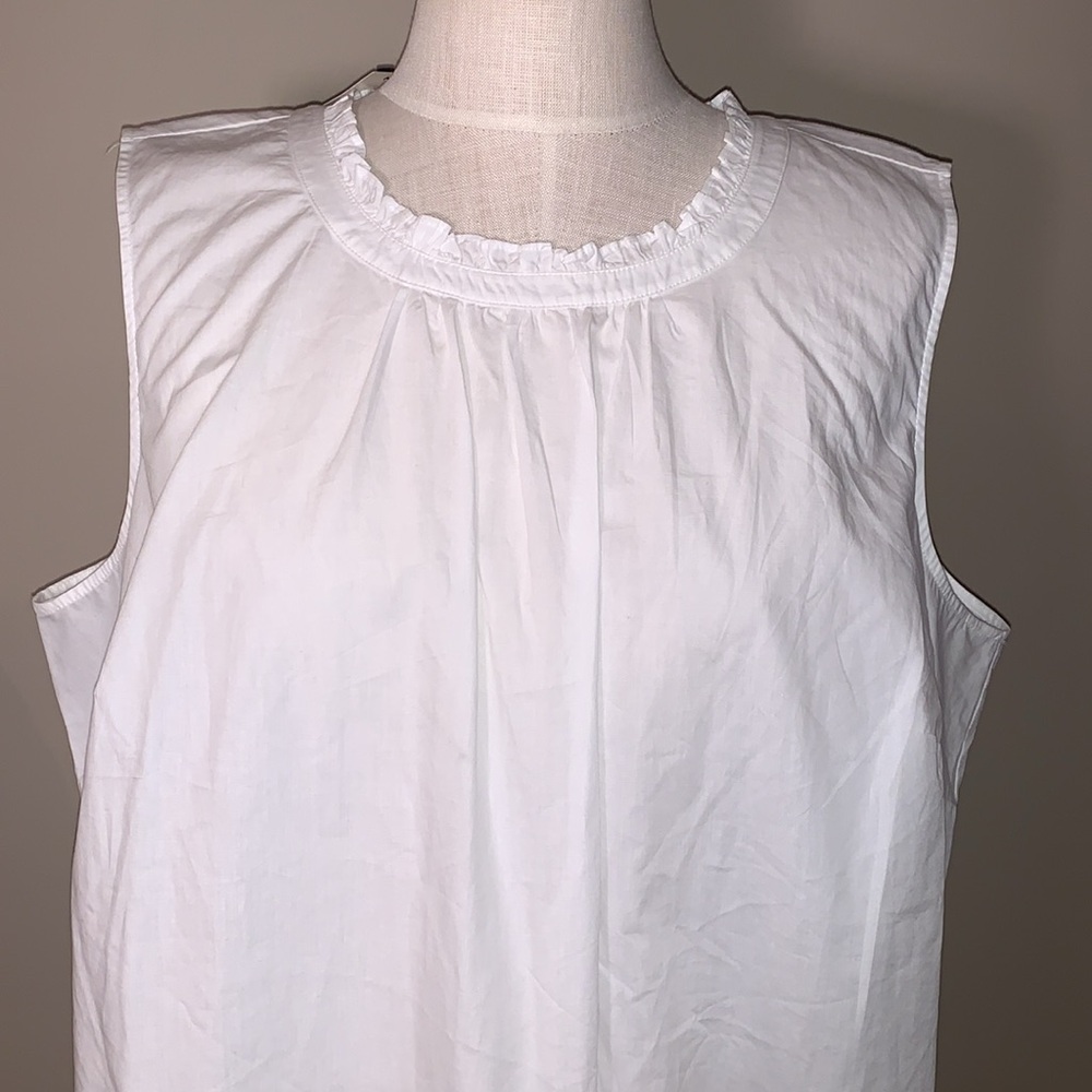 NWT Talbots Woman Sleeveless Blouse, White with Pink Tie Back Closure, Size 2X - Picture 5 of 16